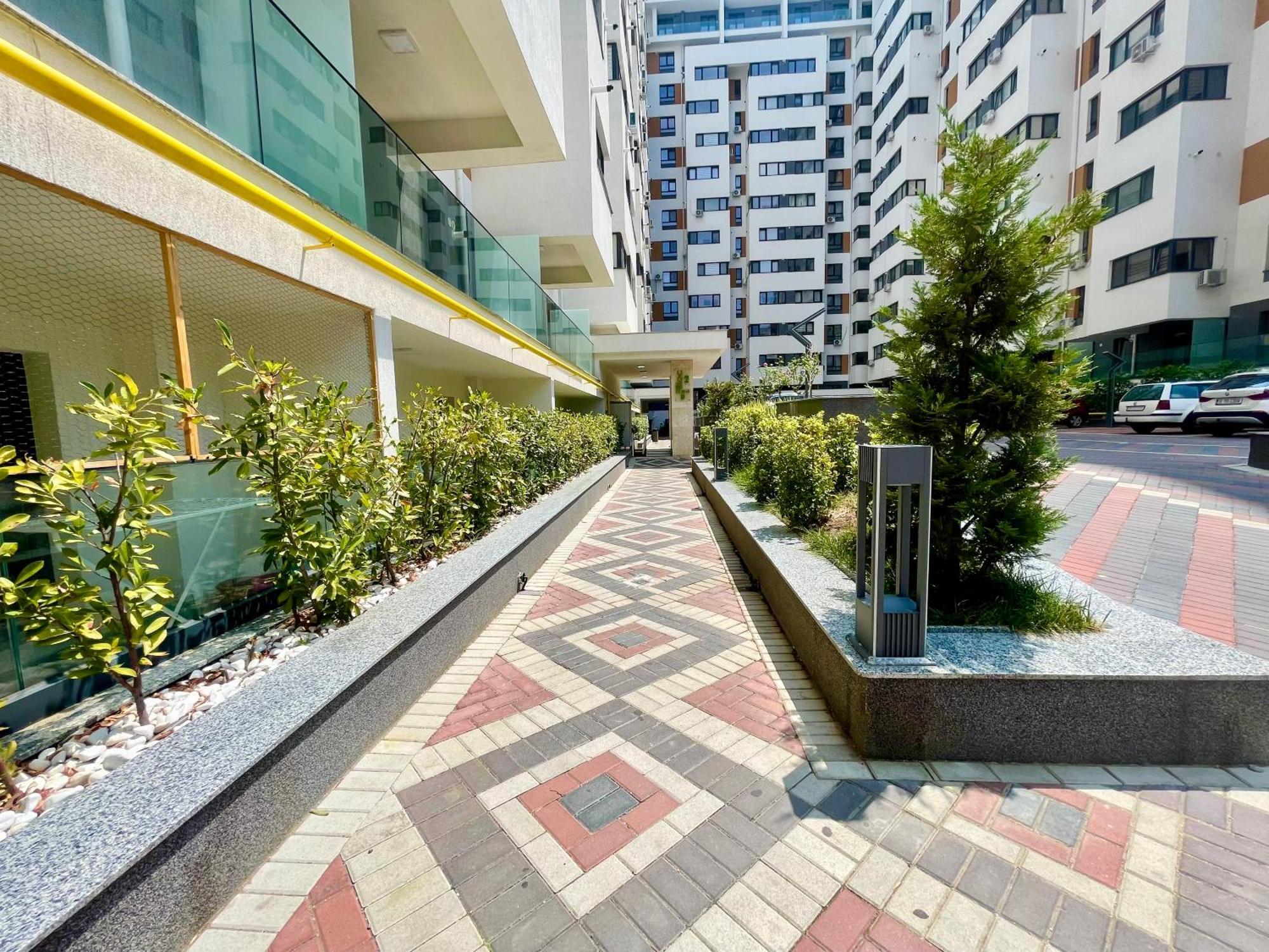 Central Adress Dd20 Bucharest Exterior photo